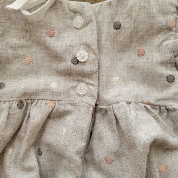 Shappy Chic Romper and hat grey with embroidered polka dots 3-6 months - Picture 3 of 7
